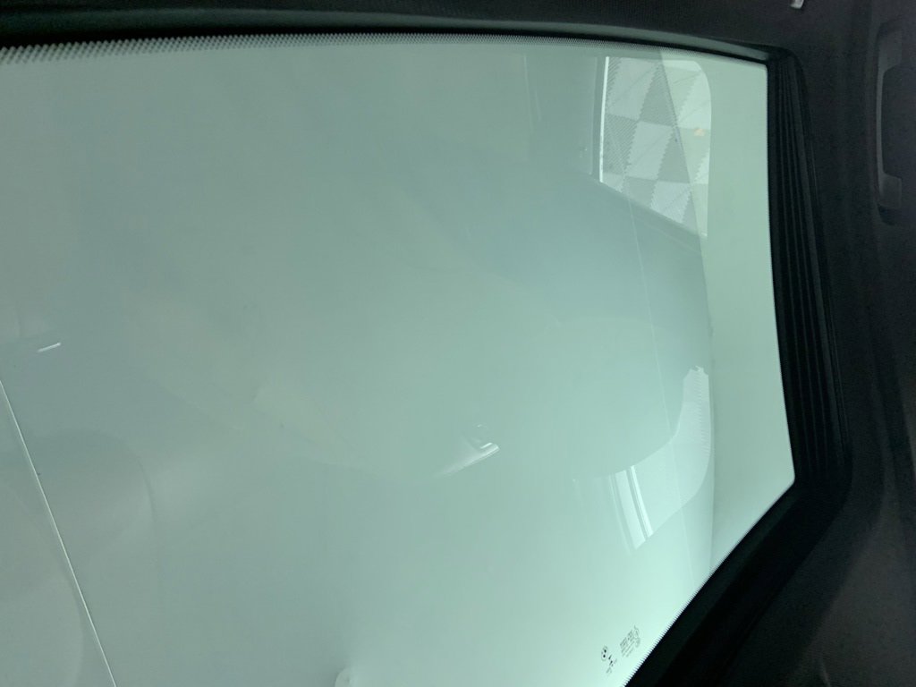 Used 2020 BMW 530e xDrive w/ Executive Package image 16