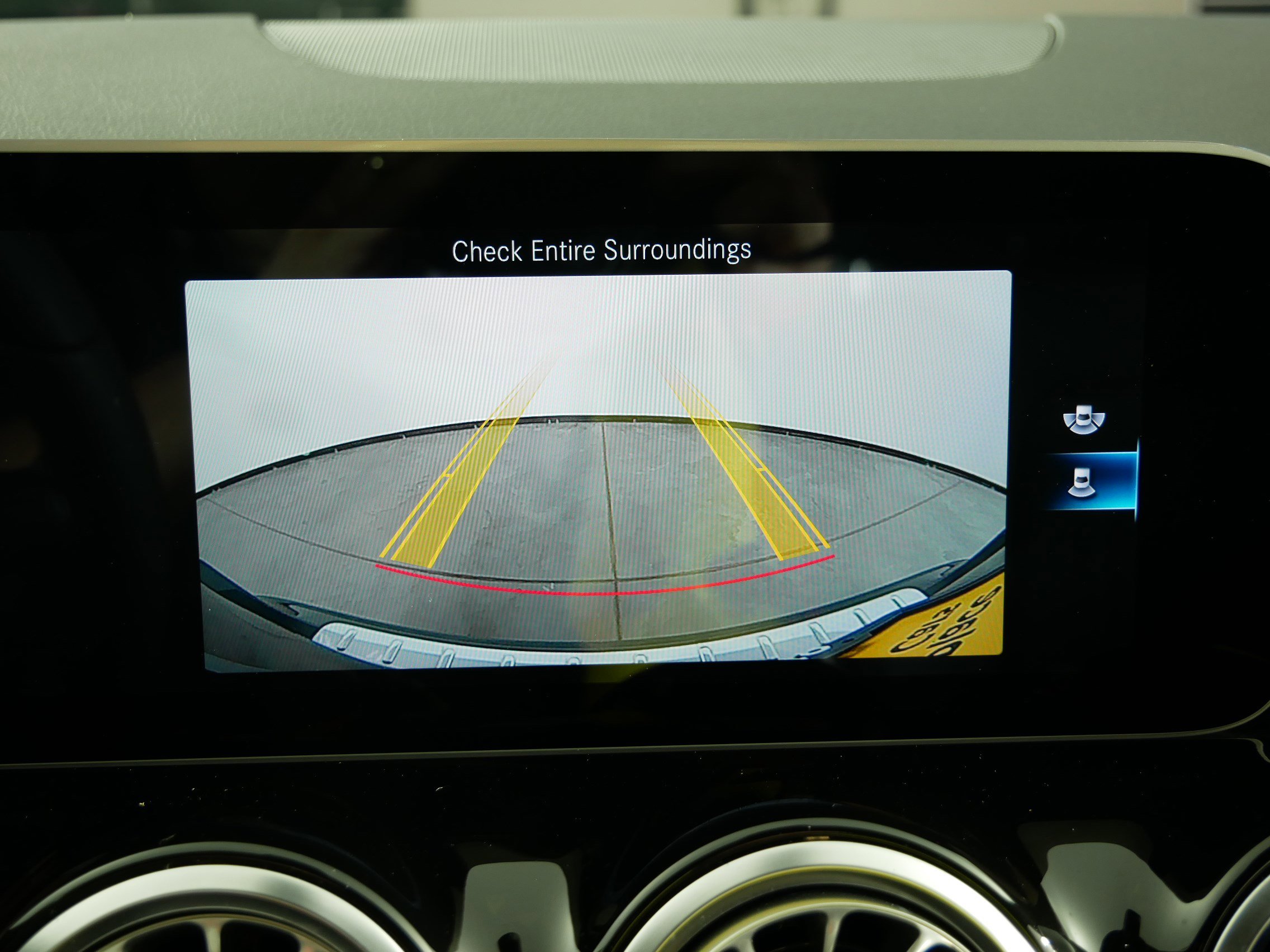 Used 2021 Mercedes-Benz GLA 250 4MATIC image 19