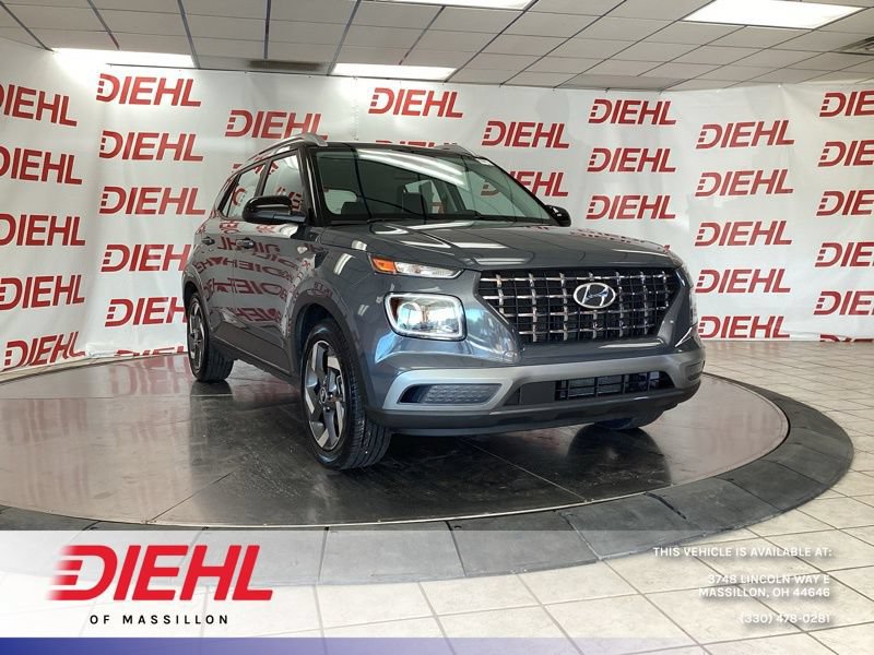 Used 2023 Hyundai Venue Limited FWD video 1