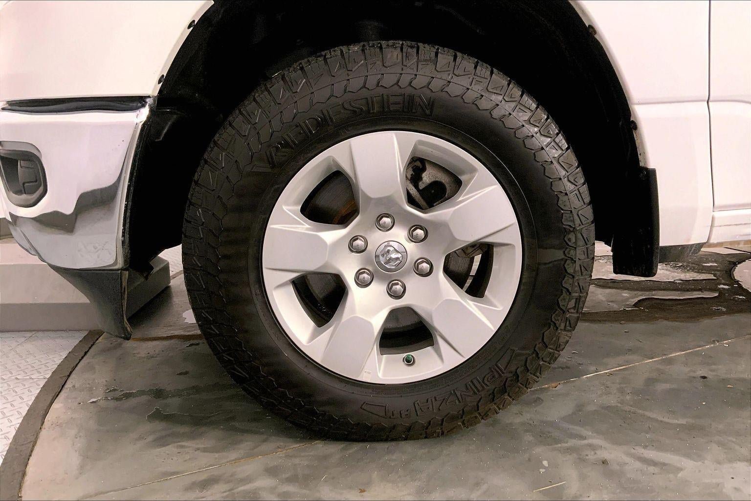 Used 2024 RAM 1500 Lone Star AWD/4WD image 11