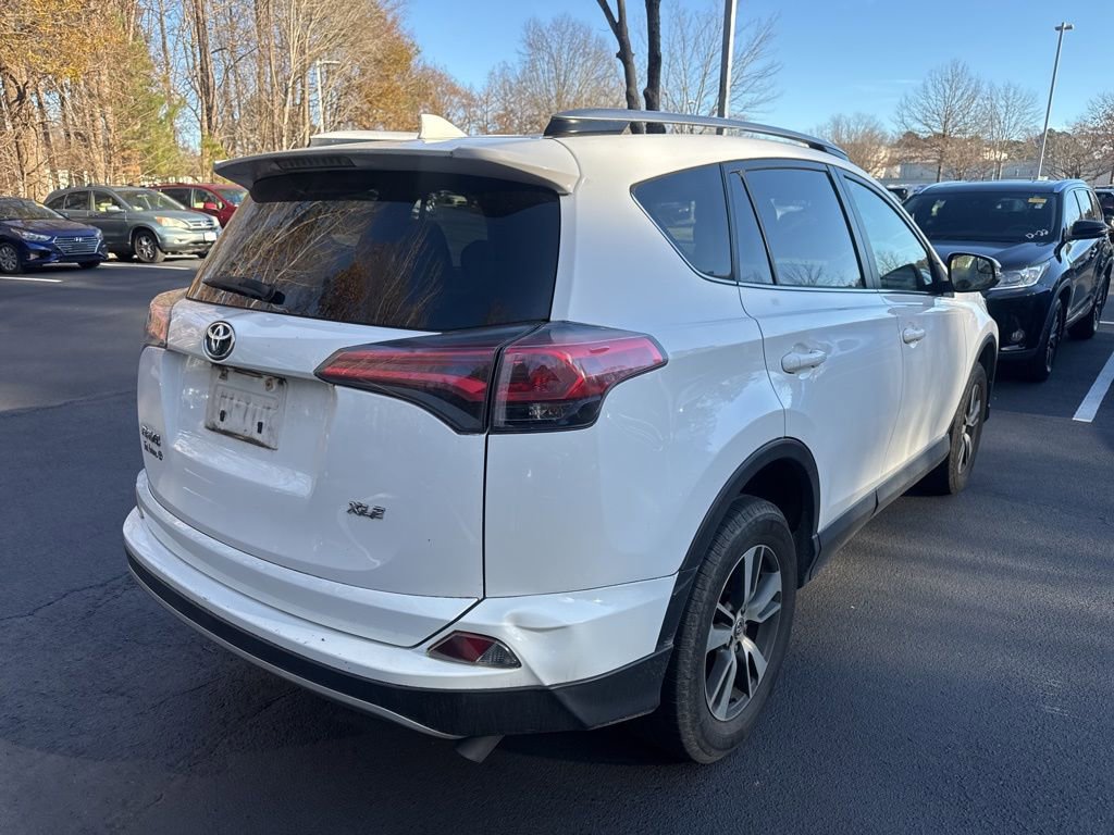 Used 2017 Toyota RAV4 XLE image 17