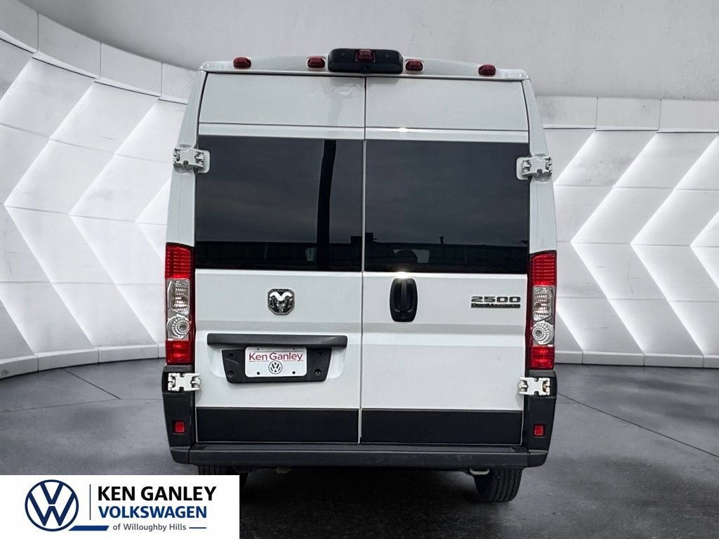 Used 2023 RAM ProMaster 2500 FWD image 3