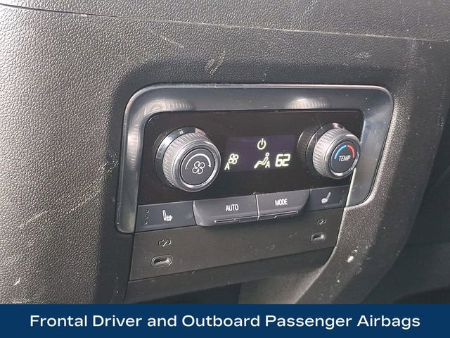 Used 2025 Chevrolet Tahoe Premier AWD/4WD image 24