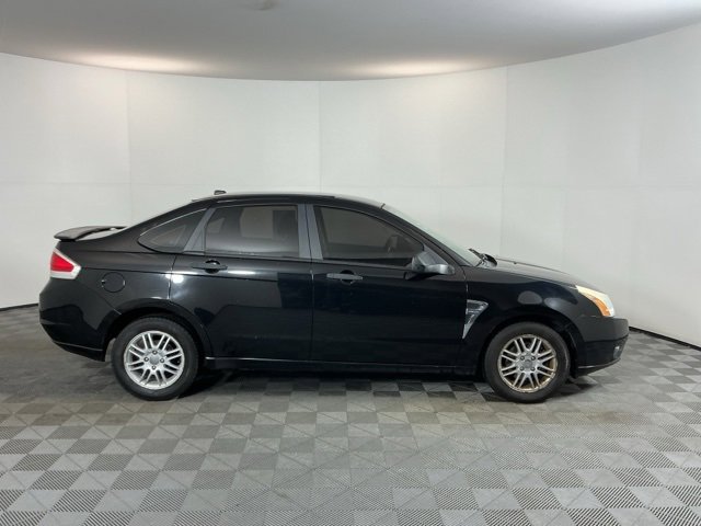 Used 2008 Ford Focus Sedan image 4