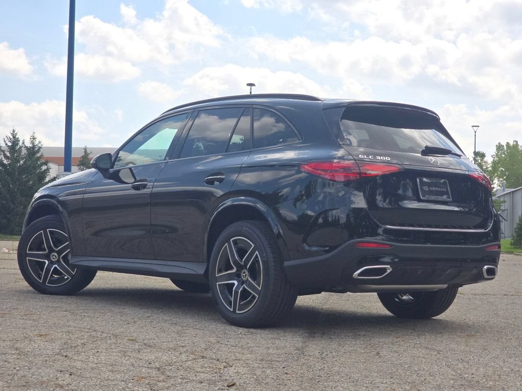 New 2027 Mercedes-Benz GLC 300 4MATIC image 14