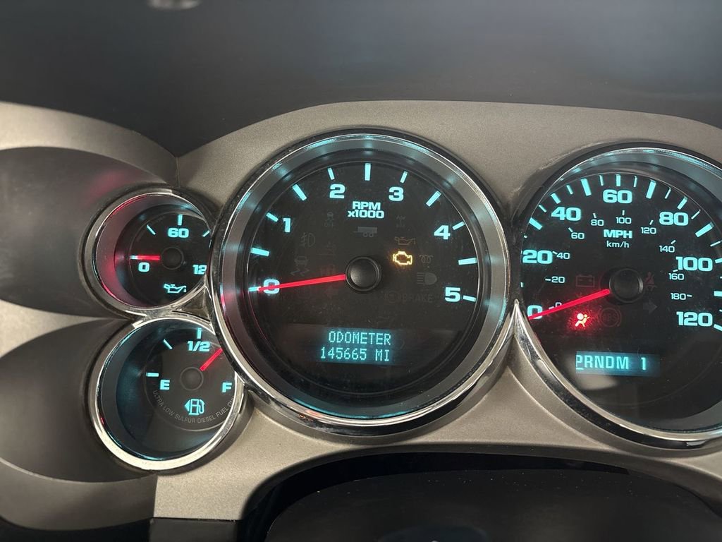 Used 2012 Chevrolet Silverado 3500 W/T w/ Snow Plow Prep Package image 28