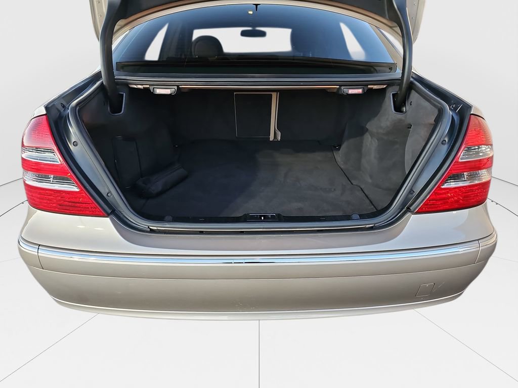 Used 2003 Mercedes-Benz E 500 Sedan w/ X2 Opt Pkg image 21