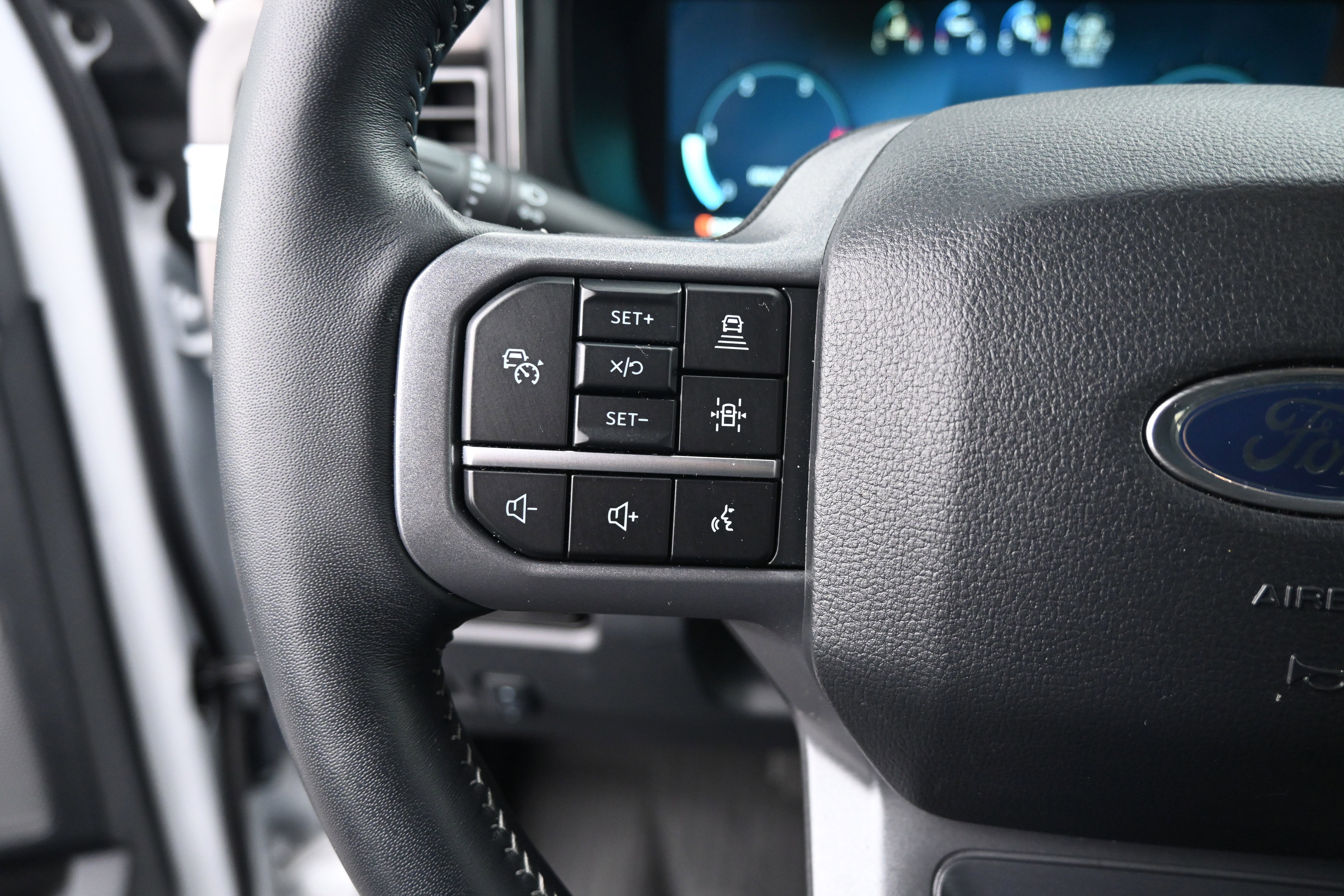 Used 2024 Ford F250 Lariat w/ Lariat Ultimate Package image 20