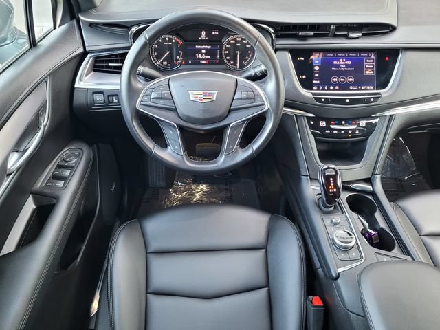 Used 2021 Cadillac XT5 Luxury FWD image 16