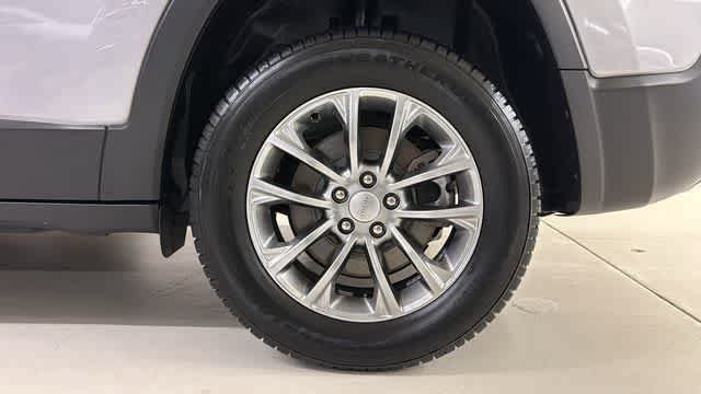 Used 2021 Jeep Cherokee Latitude Lux FWD image 10