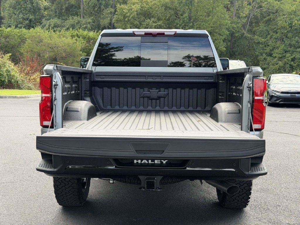 New 2026 Chevrolet Silverado 2500 LT w/ Trail Boss Package AWD/4WD image 13