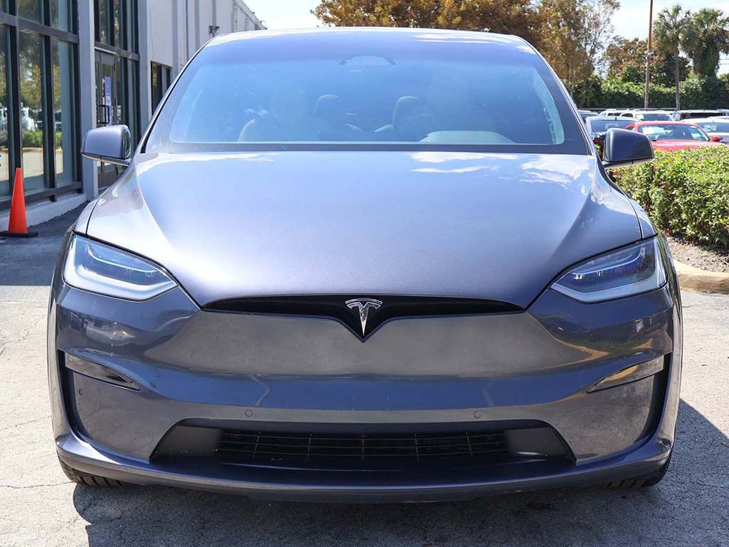 Used 2022 Tesla Model X Plaid image 11