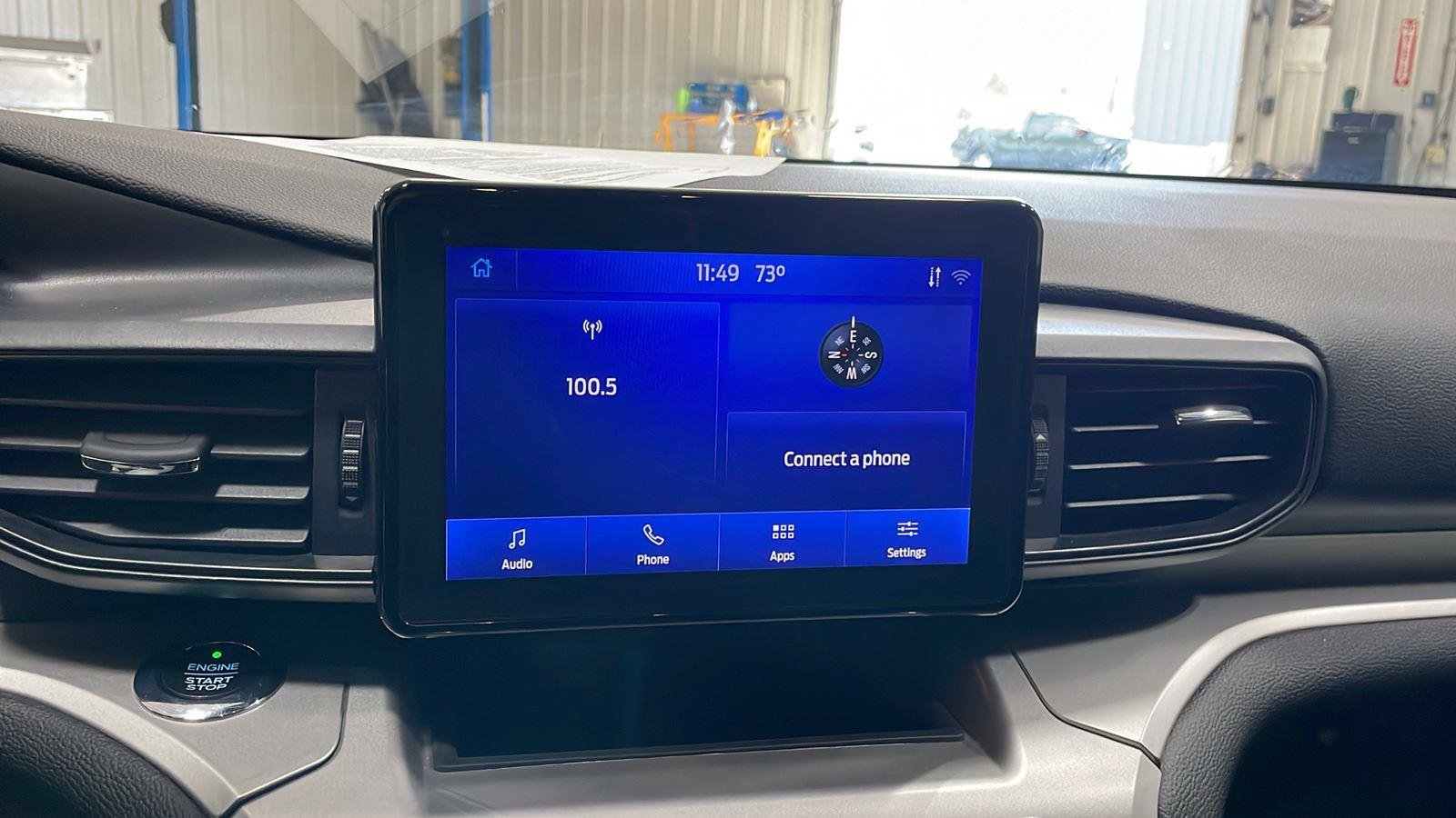 Certified 2021 Ford Explorer XLT w/ Class III Trailer Tow Package AWD/4WD image 24
