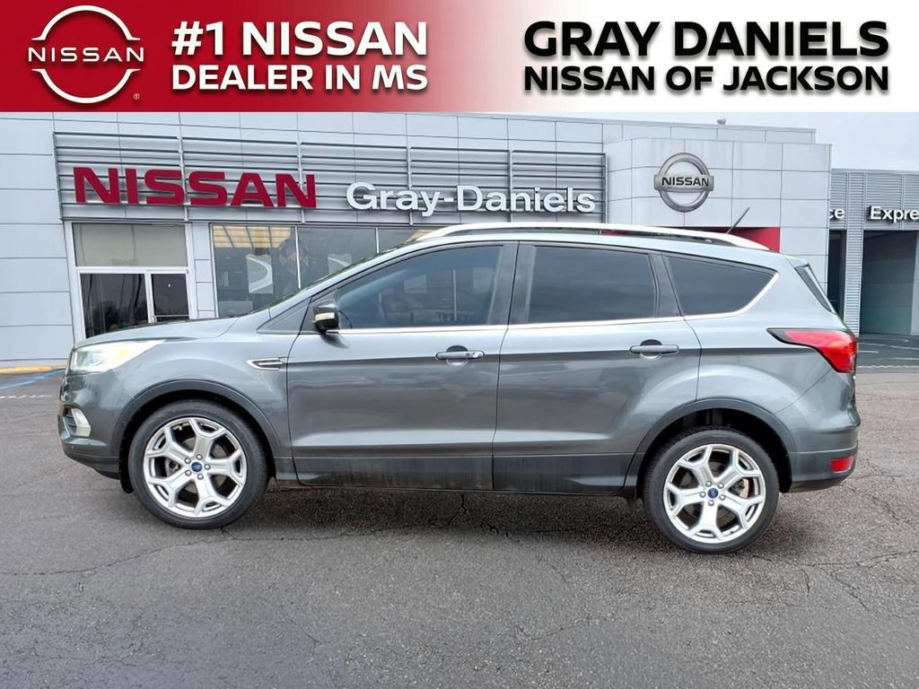 Used 2019 Ford Escape Titanium FWD image 6