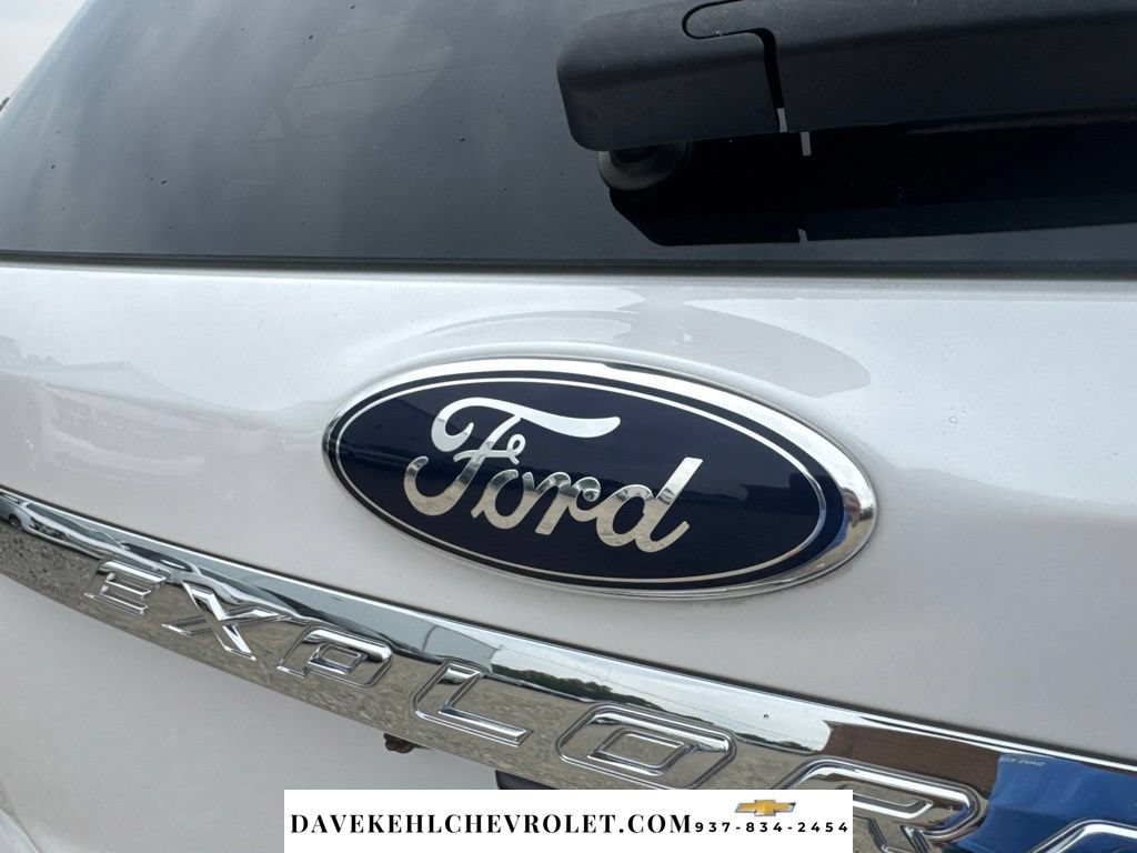 Used 2013 Ford Explorer XLT AWD/4WD image 38