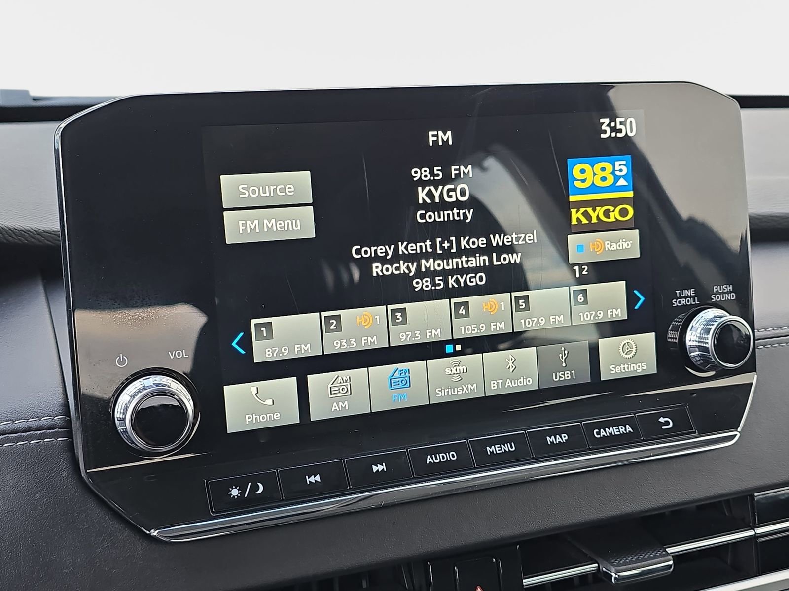 Used 2024 Mitsubishi Outlander SEL image 24