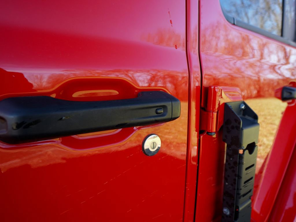 Used 2024 Jeep Wrangler Unlimited Rubicon image 11