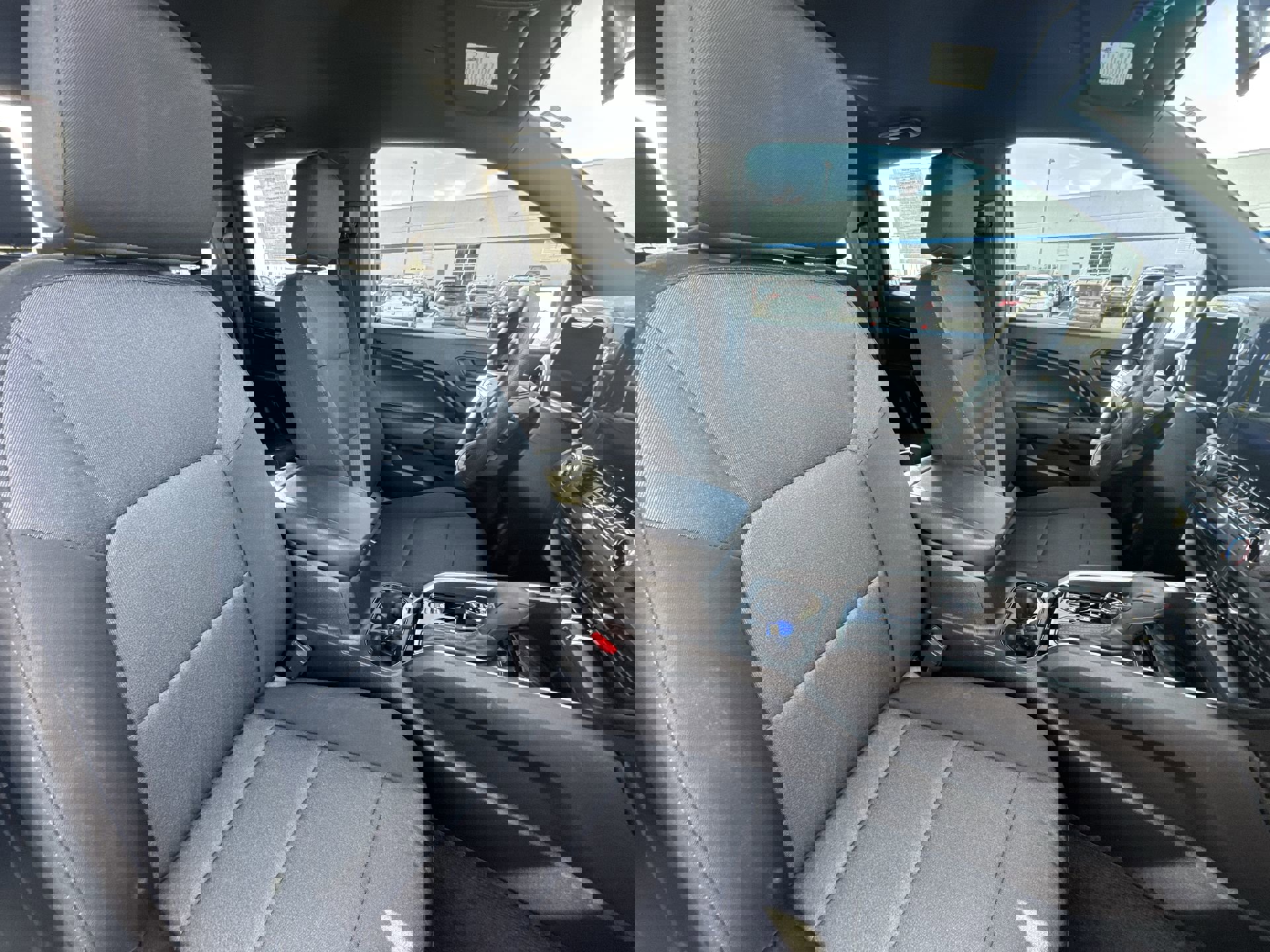 Used 2023 Chevrolet Colorado Trail Boss w/ Technology Package image 25