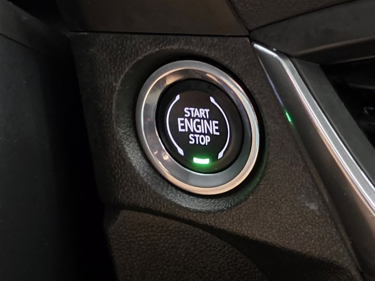 Used 2025 Buick Encore GX Preferred FWD image 28