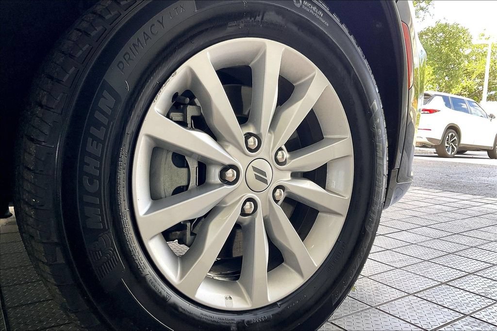Used 2025 Dodge Durango GT RWD image 35