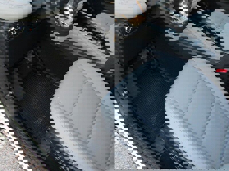 New 2026 Ford Explorer Active w/ Active Comfort Package image 15