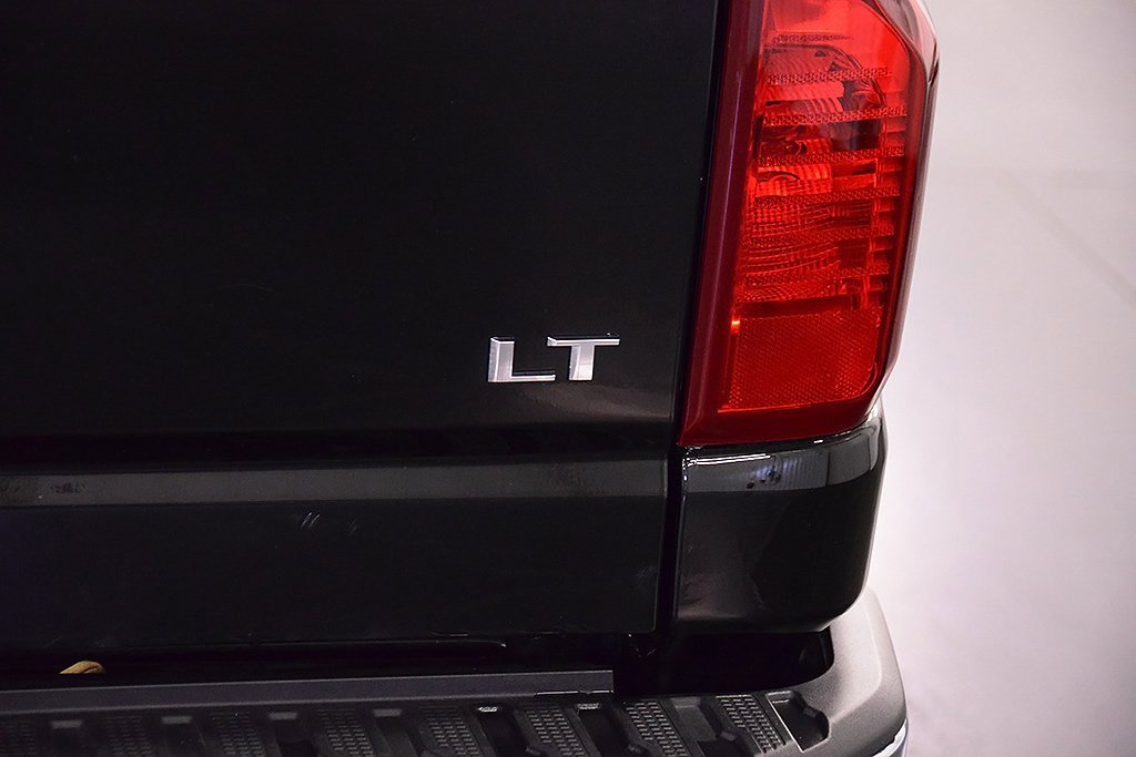 Used 2025 Chevrolet Silverado 2500 LT w/ Convenience Package image 13
