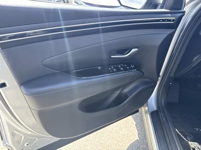 Used 2024 Hyundai Tucson Limited AWD/4WD image 18