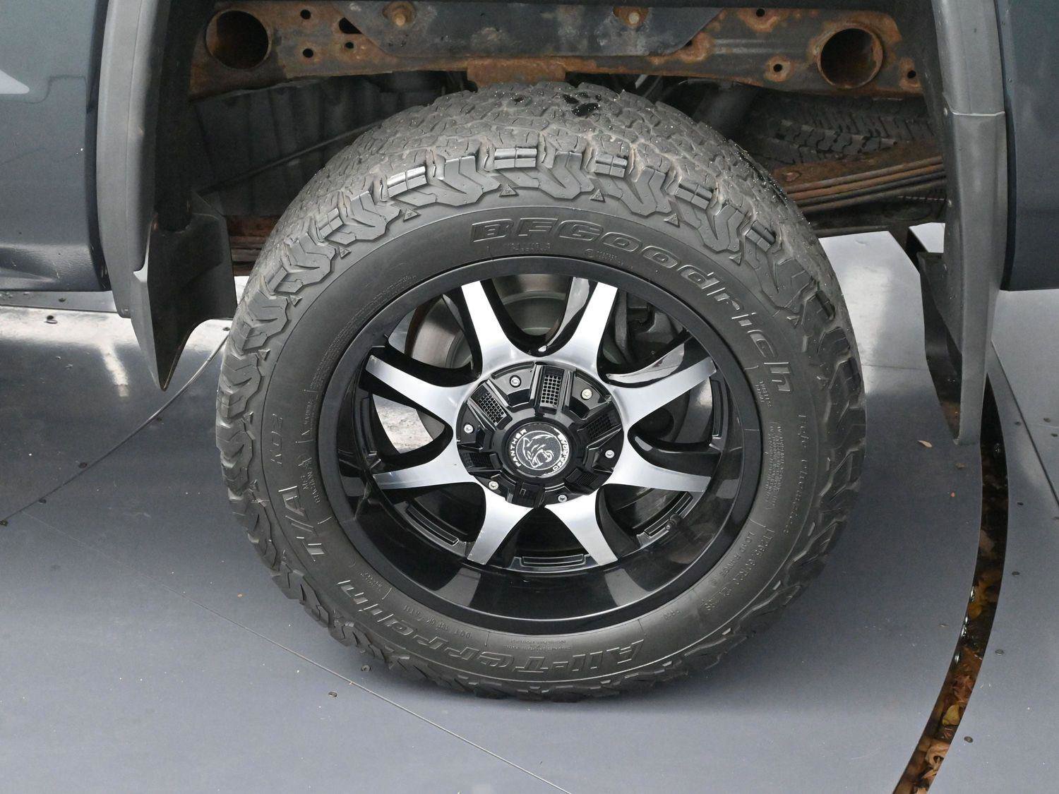 Used 2018 GMC Sierra 2500 Denali w/ Duramax Plus Package image 31