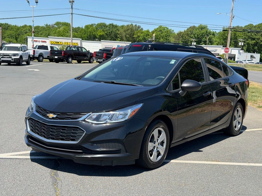 Used 2018 Chevrolet Cruze LS FWD image 8