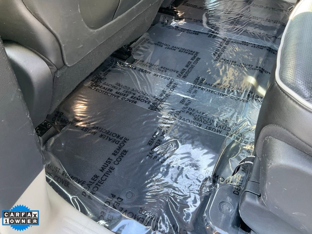 Used 2022 Chrysler Pacifica Limited w/ Uconnect Theater Family Group image 29