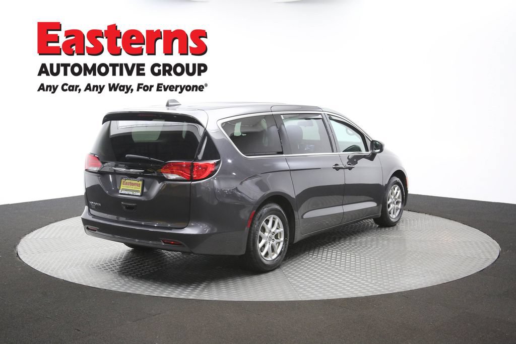 Used 2022 Chrysler Voyager LX FWD image 40