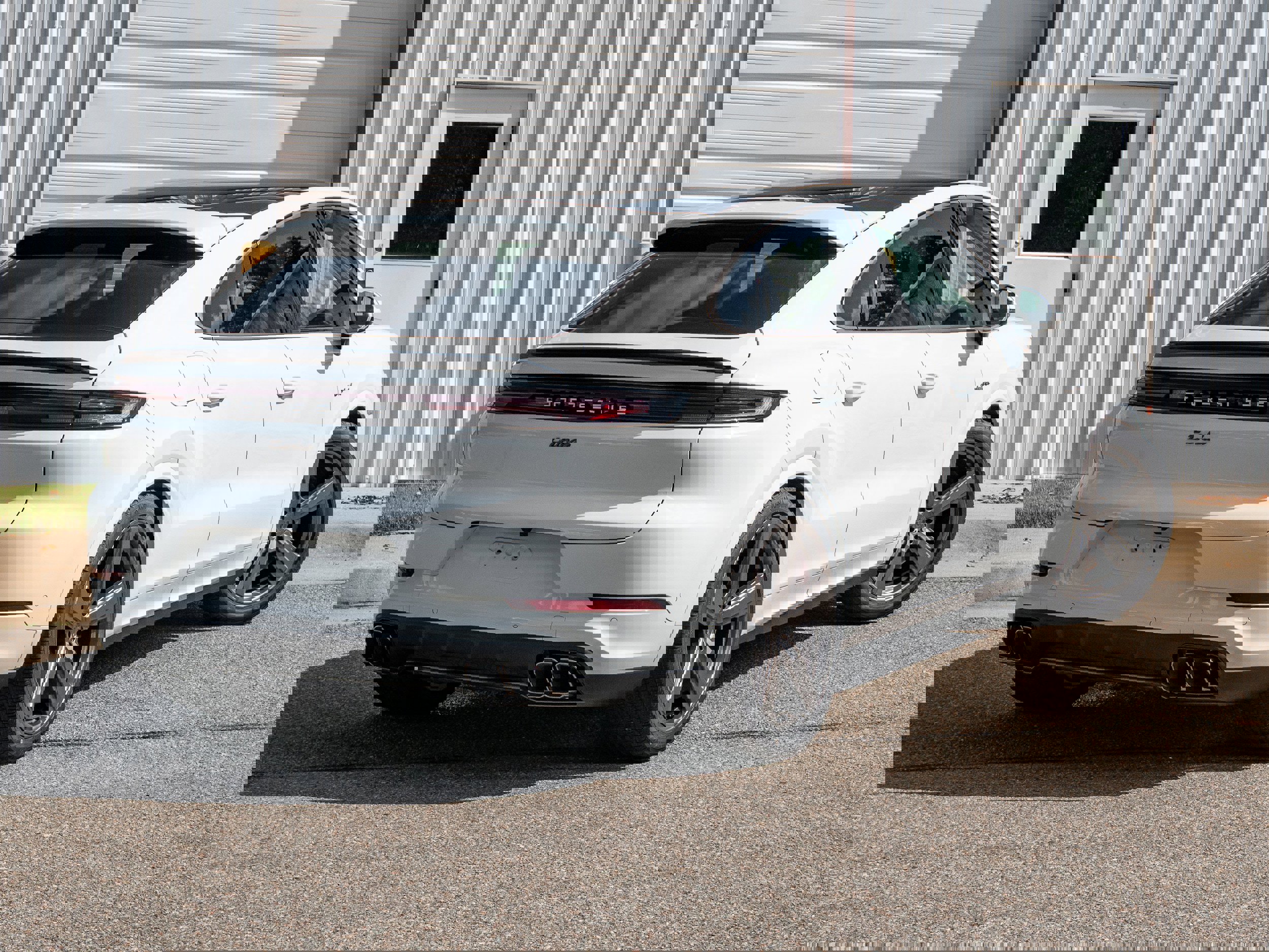 New 2025 Porsche Cayenne Turbo image 7