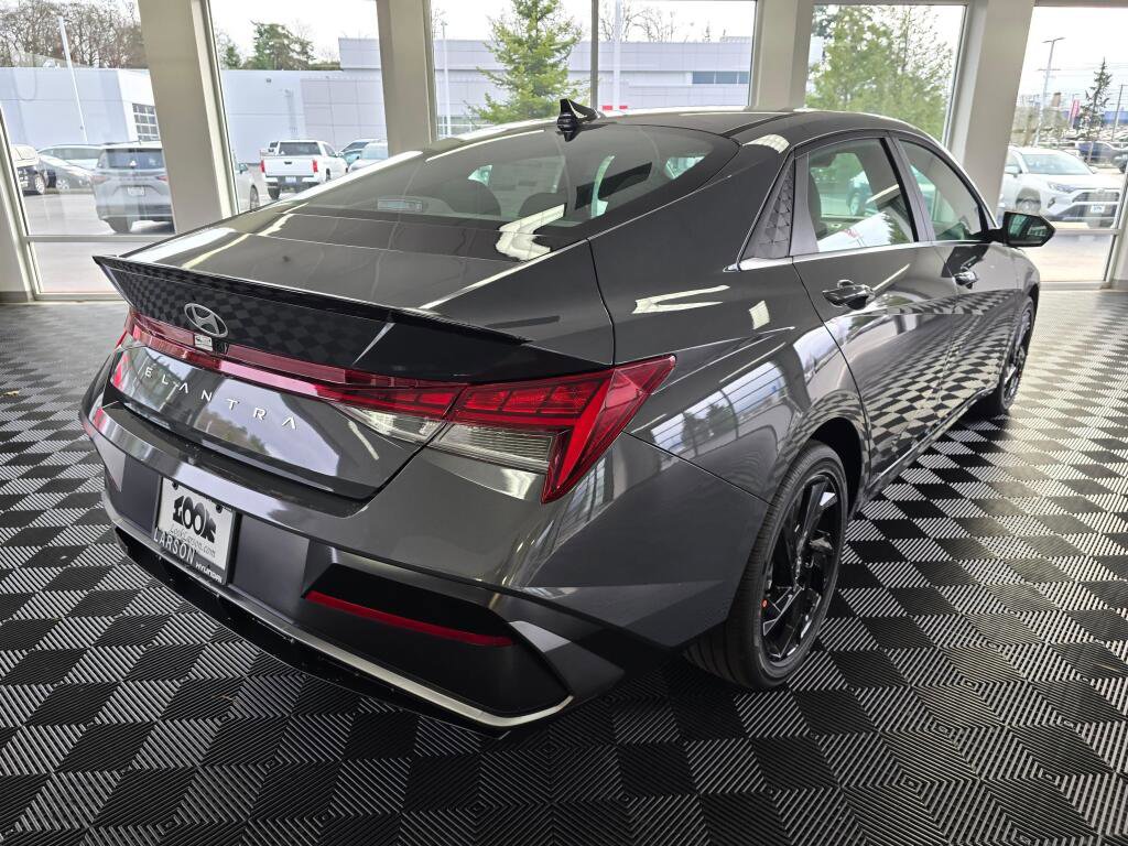 New 2026 Hyundai Elantra SEL Sport image 4