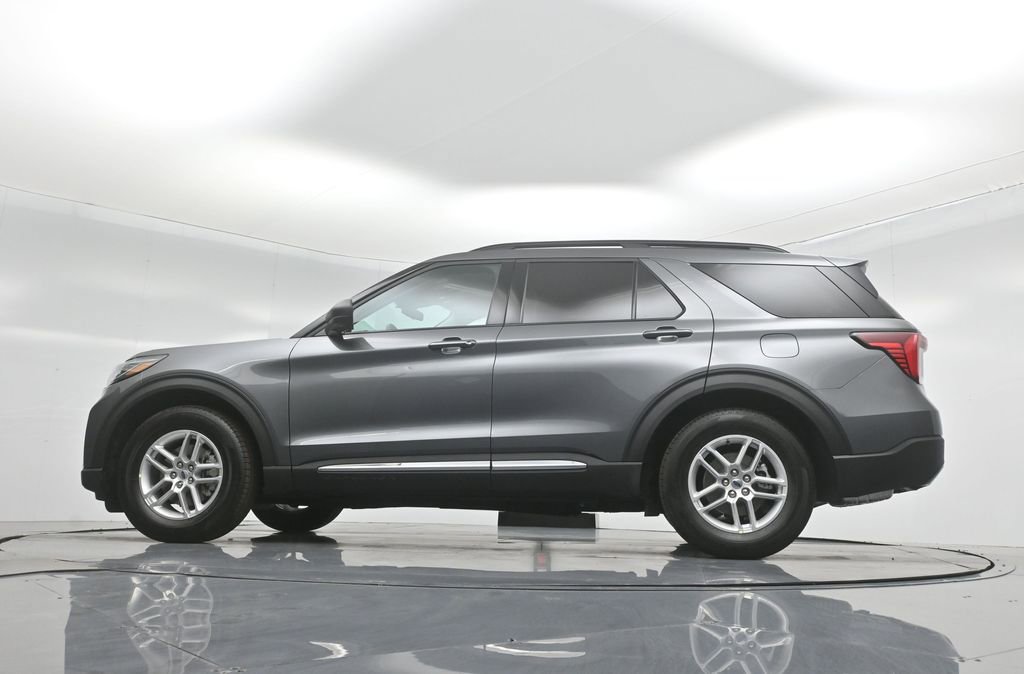 New 2025 Ford Explorer Active w/ Active Comfort Package image 52