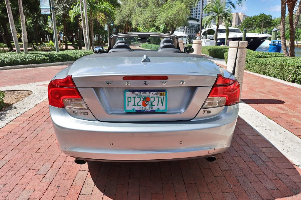 Used 2012 Volvo C70 T5 w/ Dynamic Trim Pkg image 21