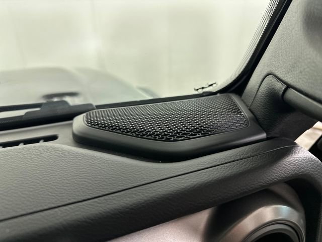 Used 2023 Jeep Wrangler Unlimited w/ Cold Weather Group image 30