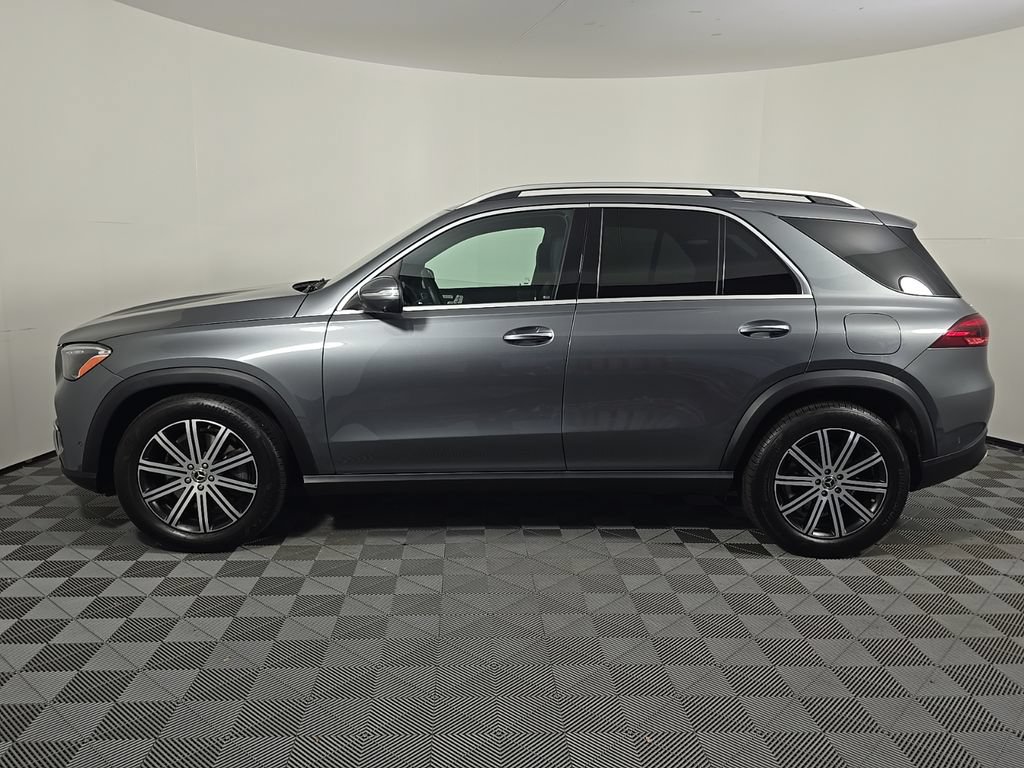 Certified 2025 Mercedes-Benz GLE 450e 4MATIC w/ Driver Assistance Package image 2