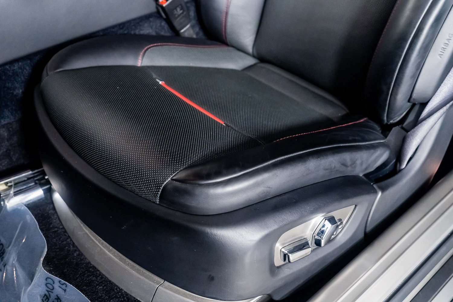 Used 2019 Rolls-Royce Wraith image 45