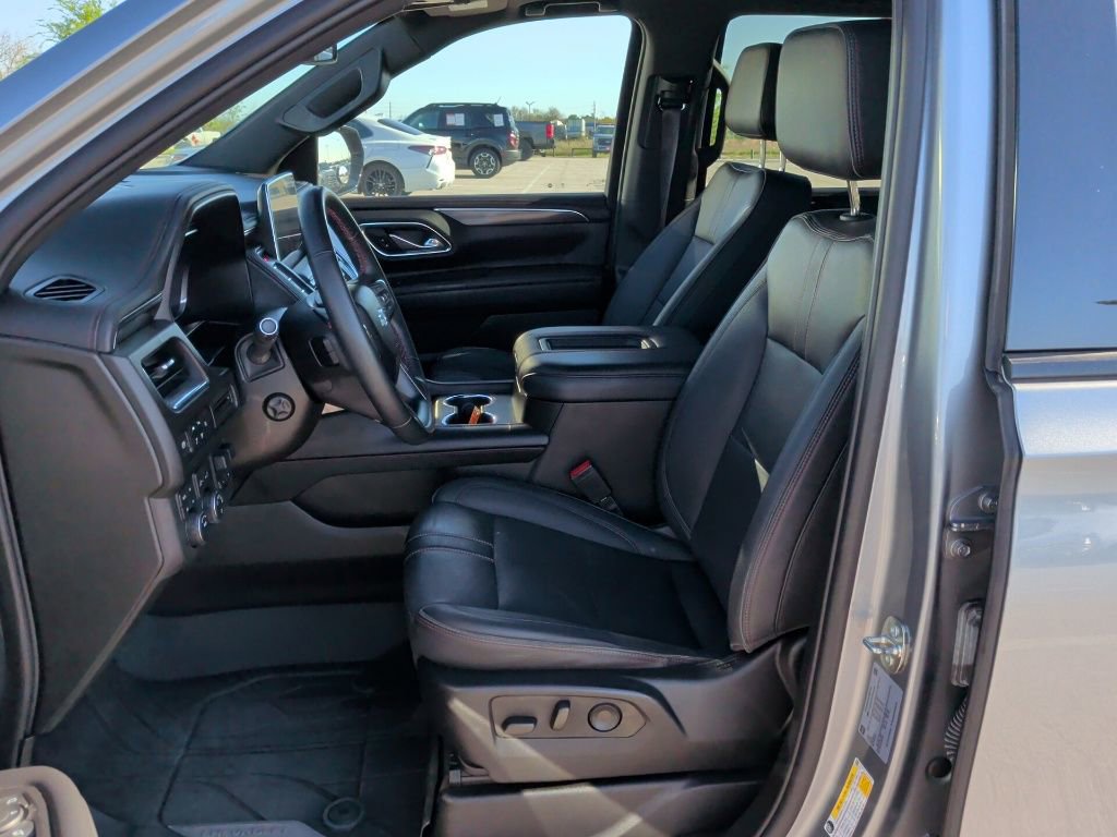 Used 2023 Chevrolet Tahoe RST w/ Luxury Package image 13