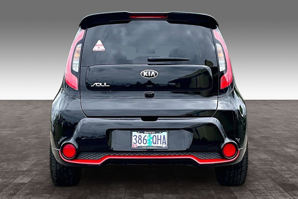 Used 2015 Kia Soul + FWD image 6