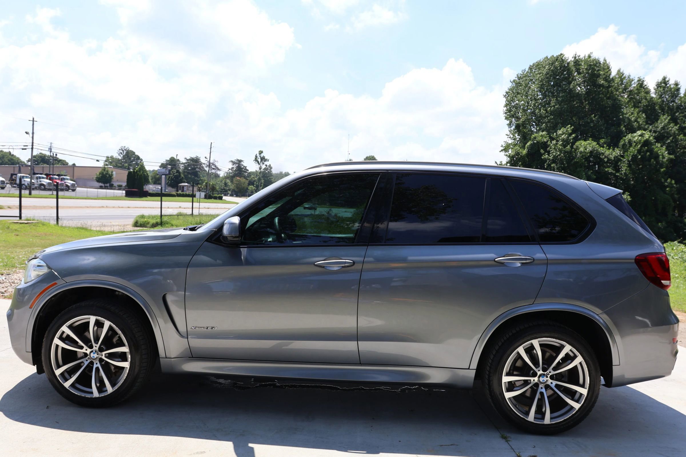 Used 2016 BMW X5 xDrive35i image 2