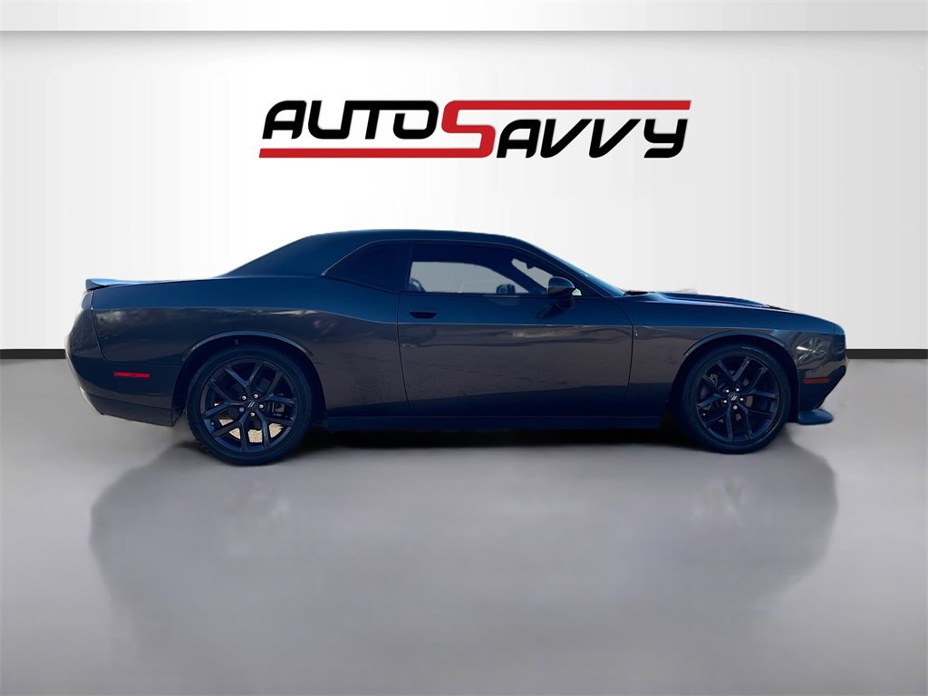 Used 2022 Dodge Challenger R/T w/ Blacktop Package image 8