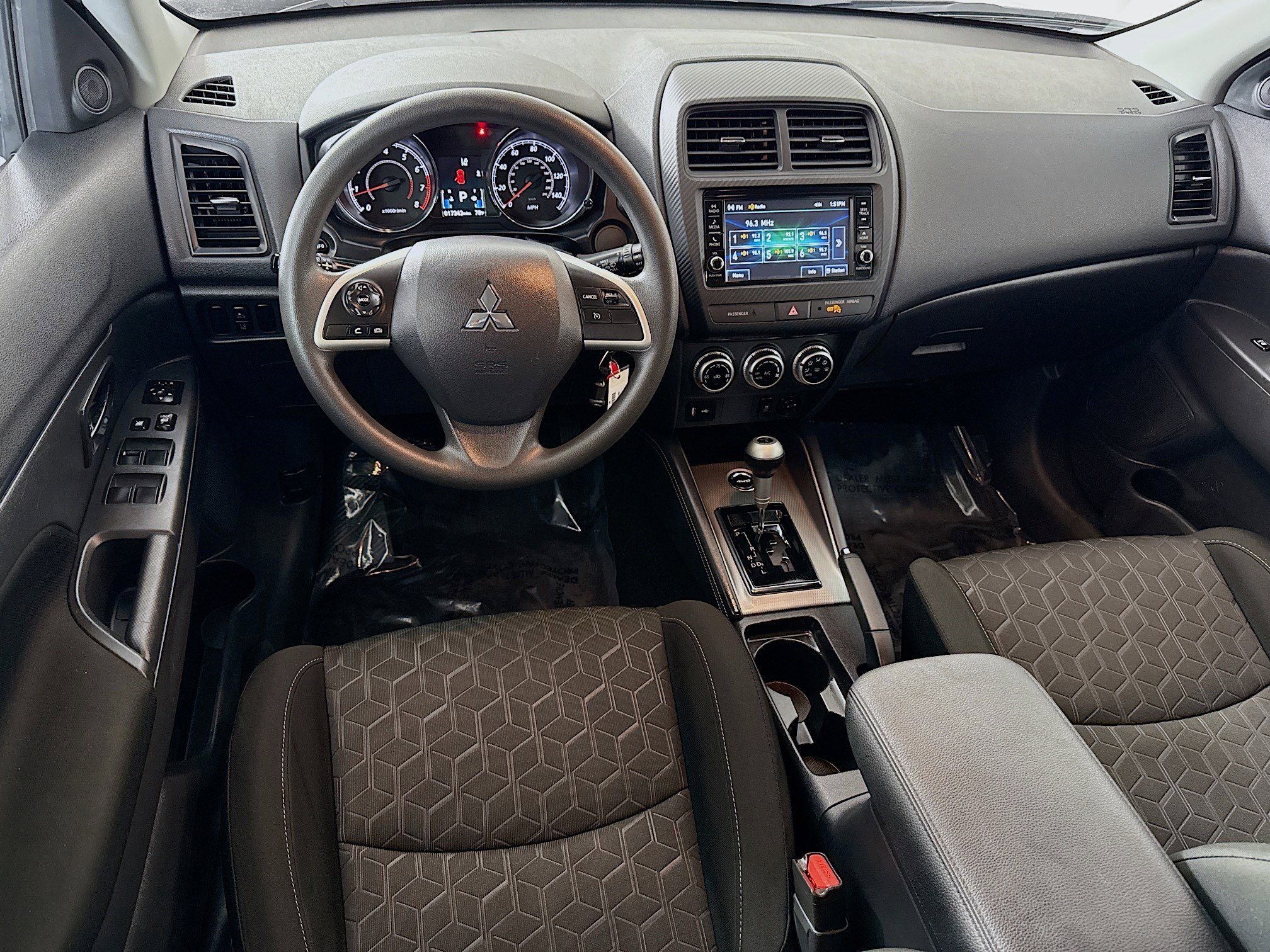 Used 2024 Mitsubishi Outlander Sport ES image 17