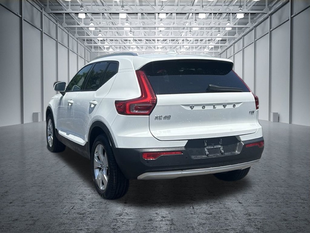 Used 2019 Volvo XC40 T5 Momentum AWD/4WD image 21