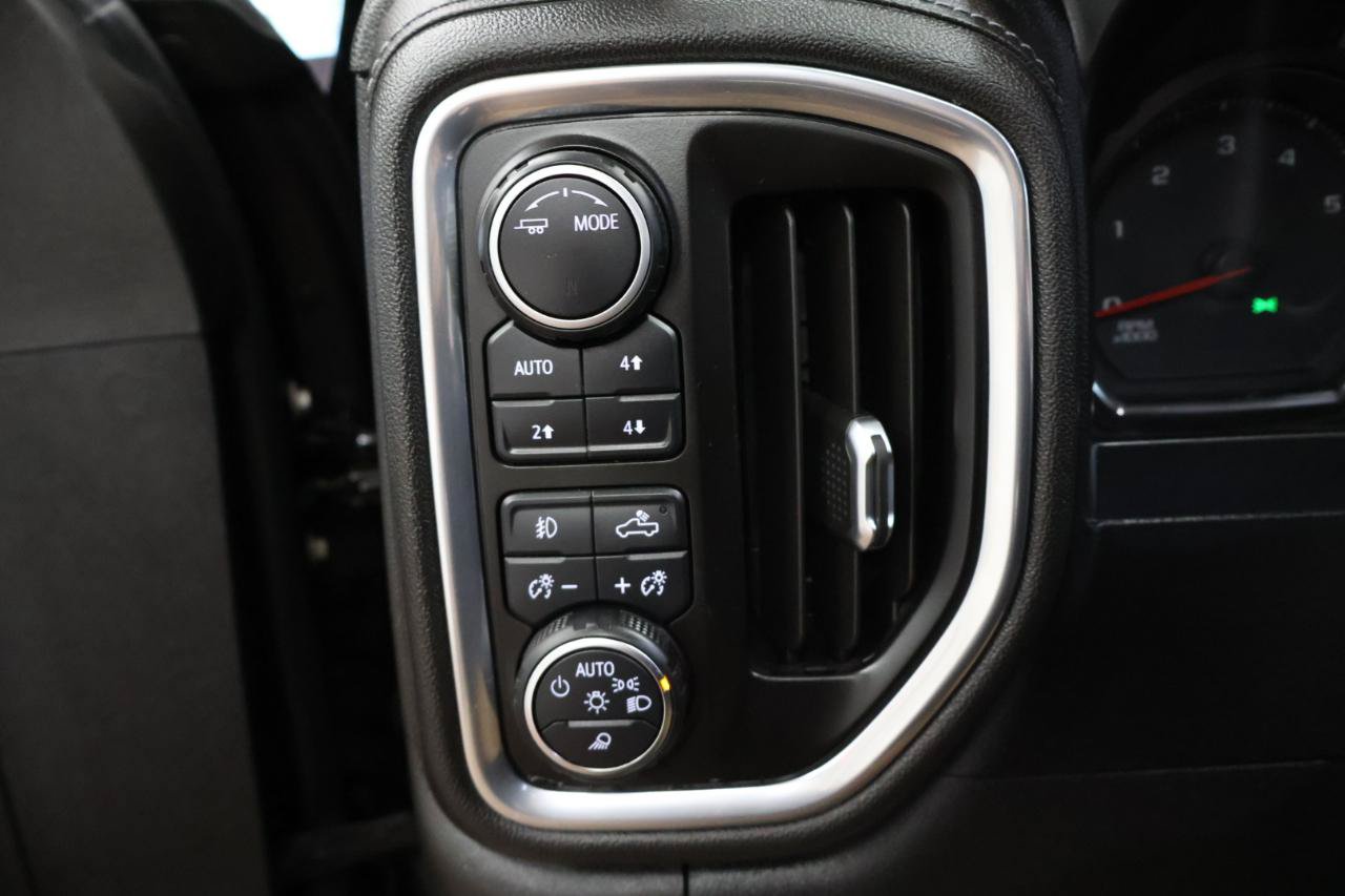 Used 2020 Chevrolet Silverado 2500 LTZ w/ LTZ Convenience Package AWD/4WD image 21