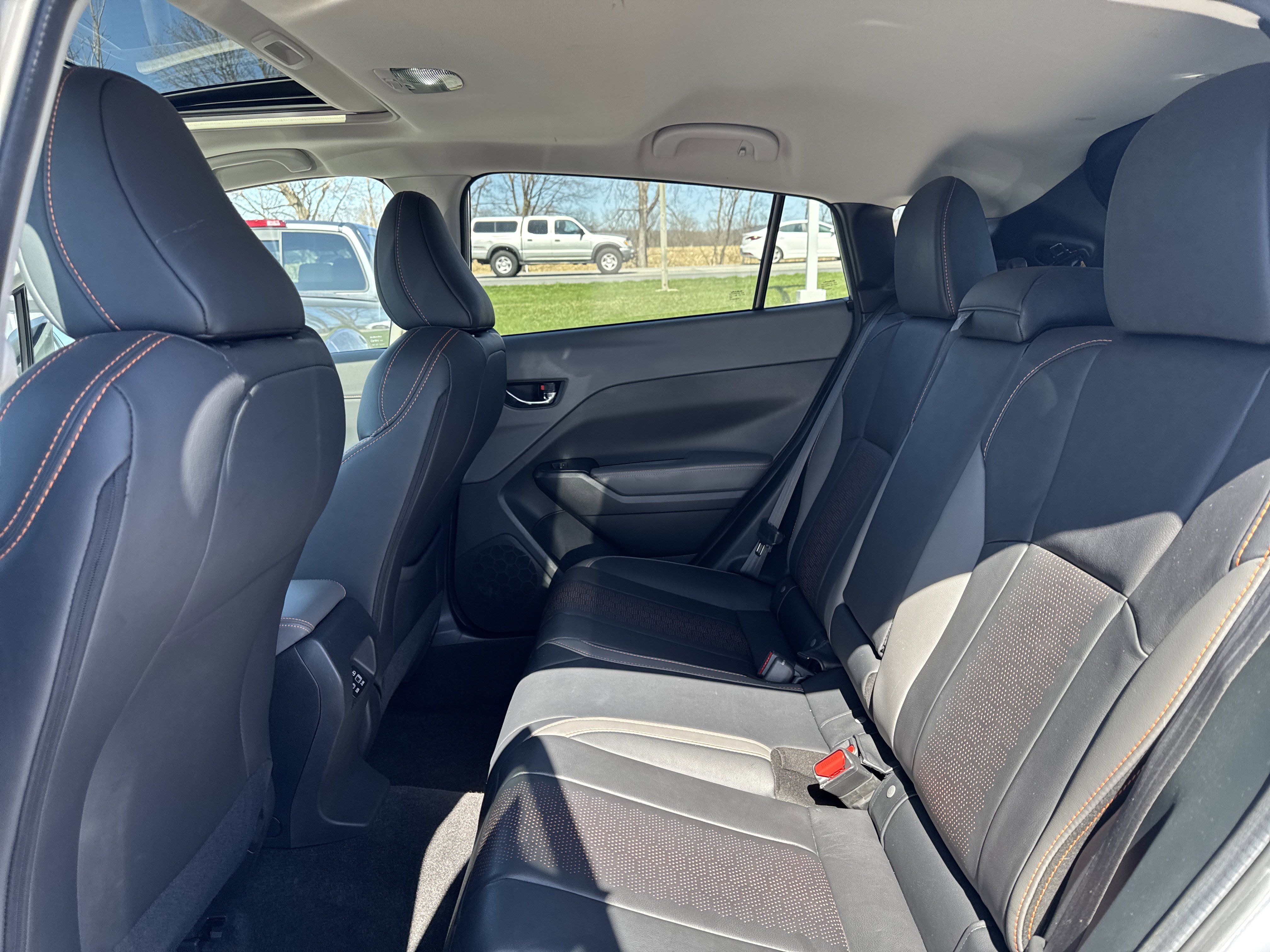Used 2024 Subaru Crosstrek 2.5i Limited w/ Crosstrek Mirror Package AWD/4WD image 12
