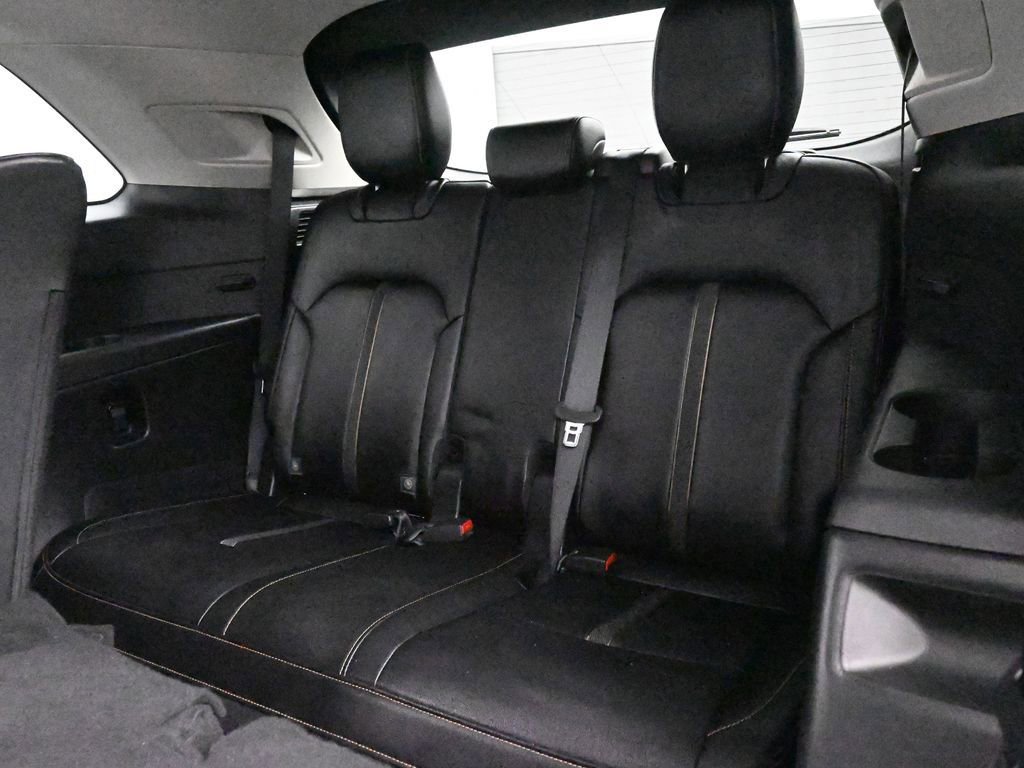 Used 2024 MAZDA CX-90 3.3 Turbo w/ Select Package image 16