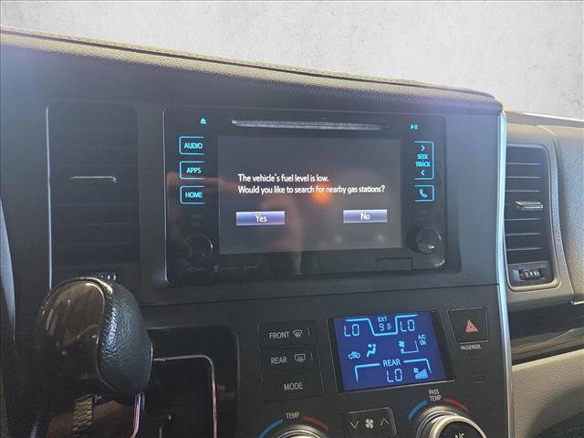 Used 2016 Toyota Sienna XLE w/ XLE Navigation Package AWD/4WD image 12