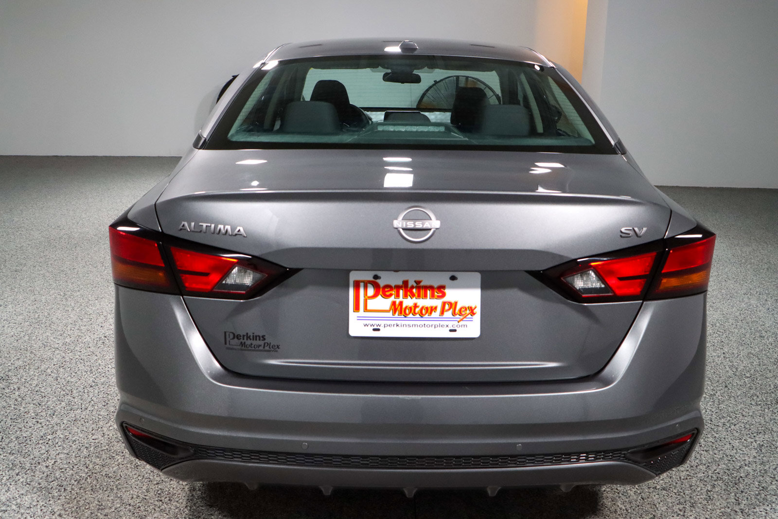 Used 2024 Nissan Altima 2.5 SV image 8