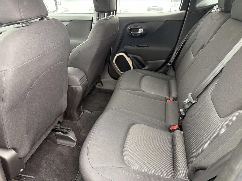 Used 2016 Jeep Renegade Sport w/ Power & Air Group FWD image 16